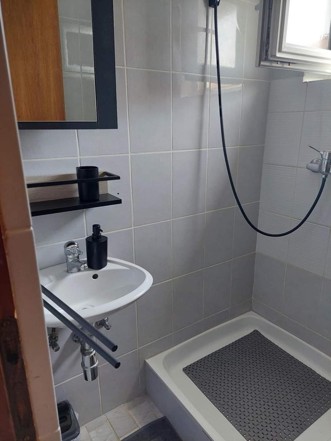 Apartmani Suhi Brod Медулин Екстер'єр фото
