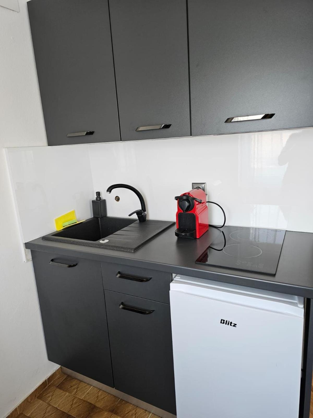 Apartmani Suhi Brod Медулин Екстер'єр фото