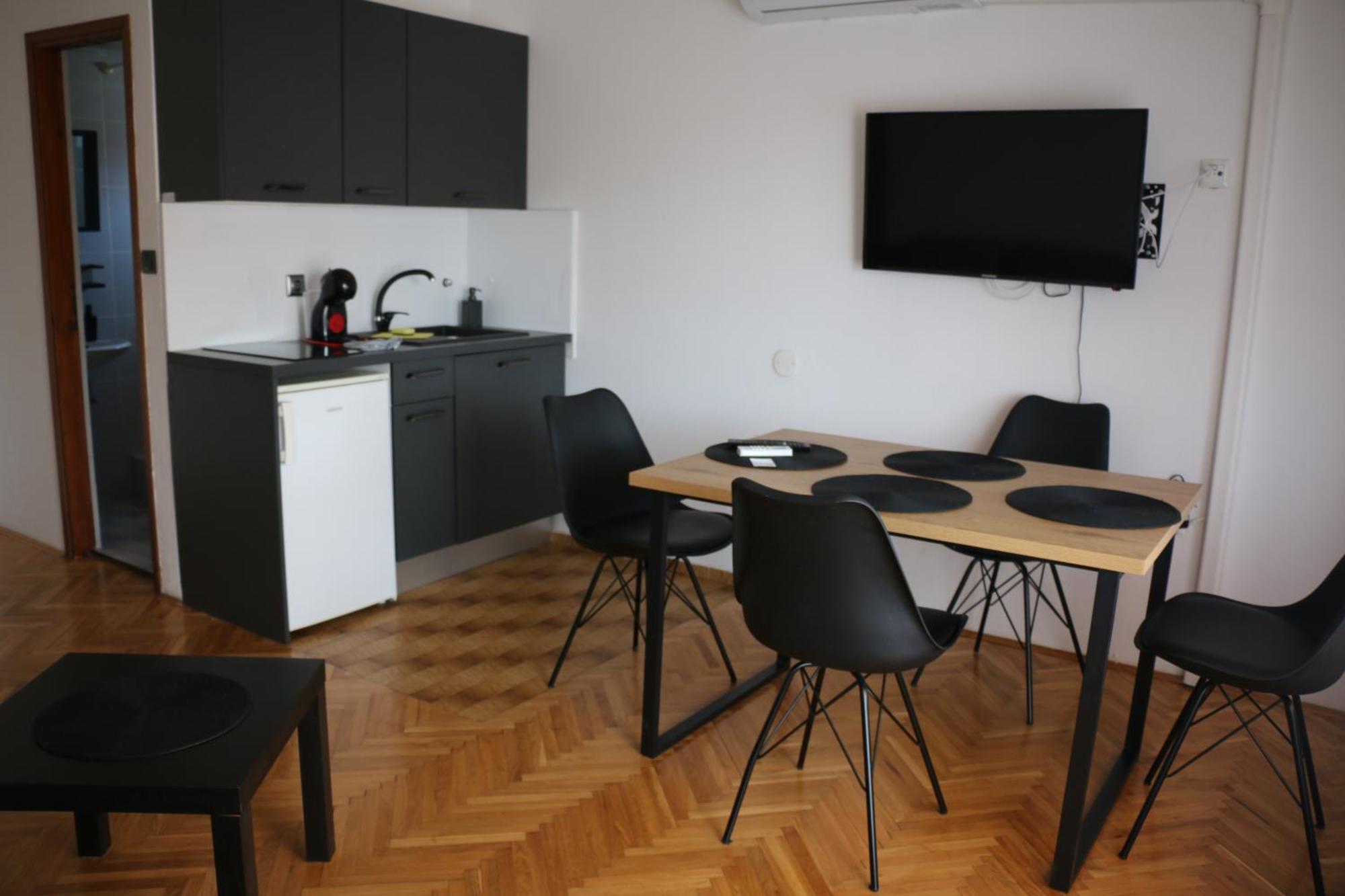 Apartmani Suhi Brod Медулин Екстер'єр фото
